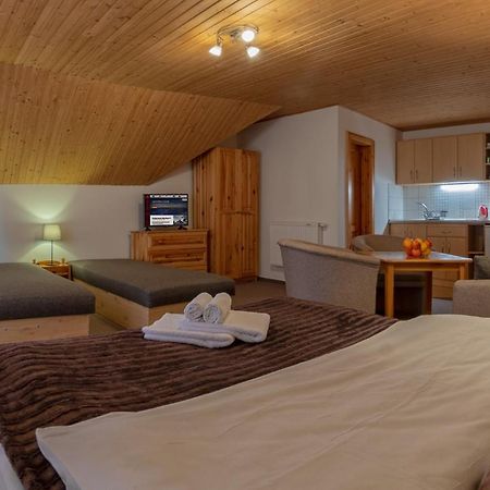 Apartmany A Studia Villa Flora Liptovska Sielnica Ngoại thất bức ảnh