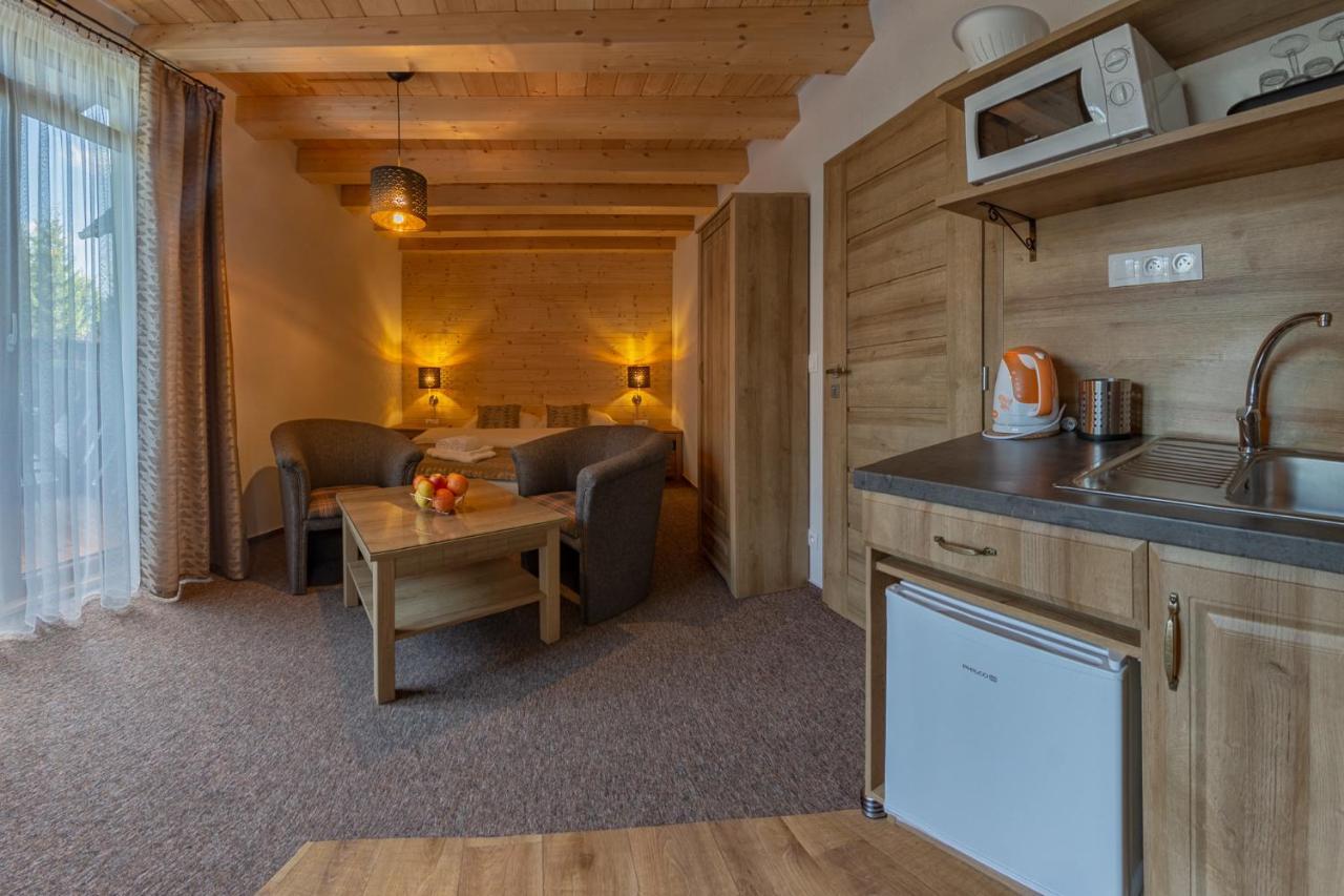 Apartmany A Studia Villa Flora Liptovska Sielnica Ngoại thất bức ảnh